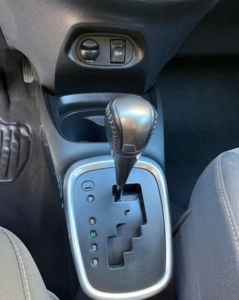 Toyota Yaris cena 43000 przebieg: 28300, rok produkcji 2016 z Góra małe 562